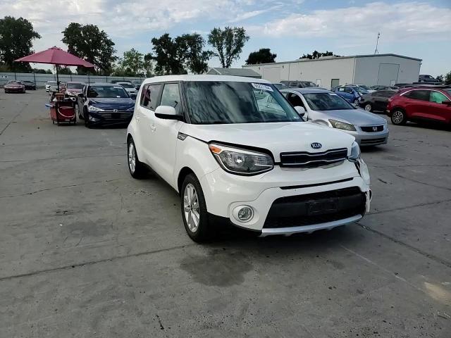 2018 Kia Soul + VIN: KNDJP3A58J7558151 Lot: 65221164