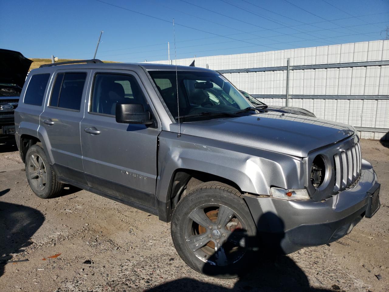 2014 Jeep Liberty (Patriot) - Image 4