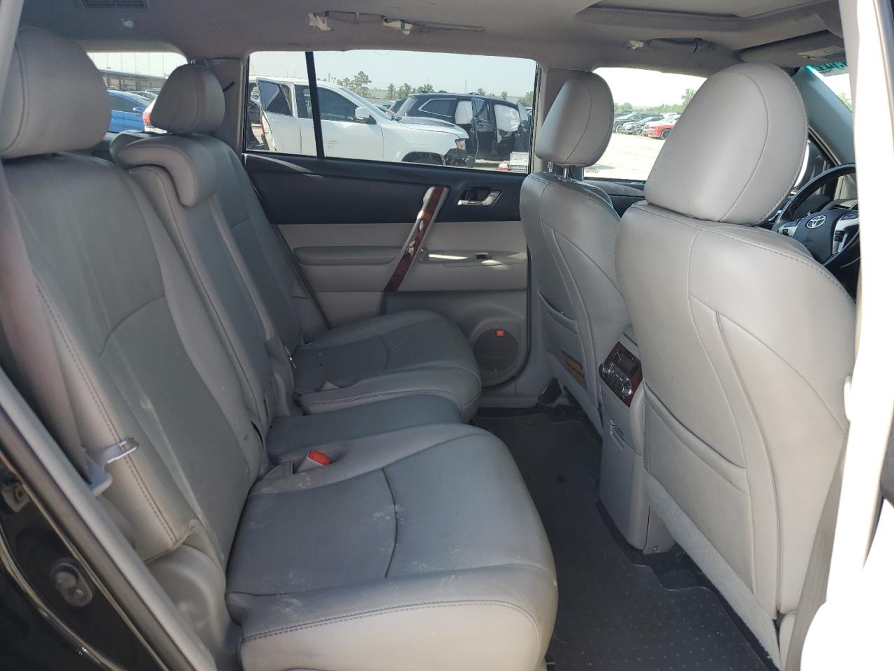 2011 Toyota Highlander Limited VIN: 5TDYK3EH9BS034340 Lot: 64750954