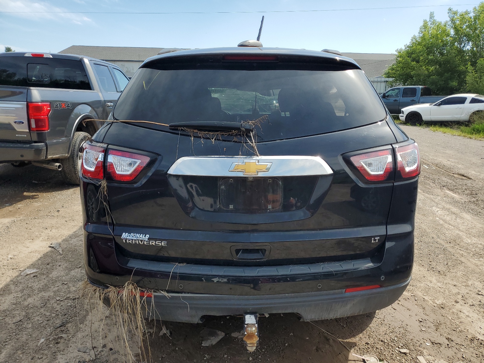 1GNKRGKD3HJ306047 2017 Chevrolet Traverse Lt