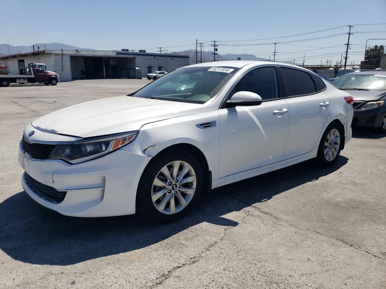 5XXGT4L39JG251442 2018 KIA OPTIMA - Image 1