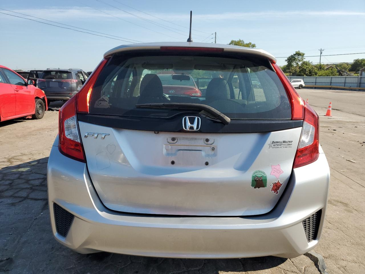 3HGGK5H57FM779121 2015 Honda Fit Lx