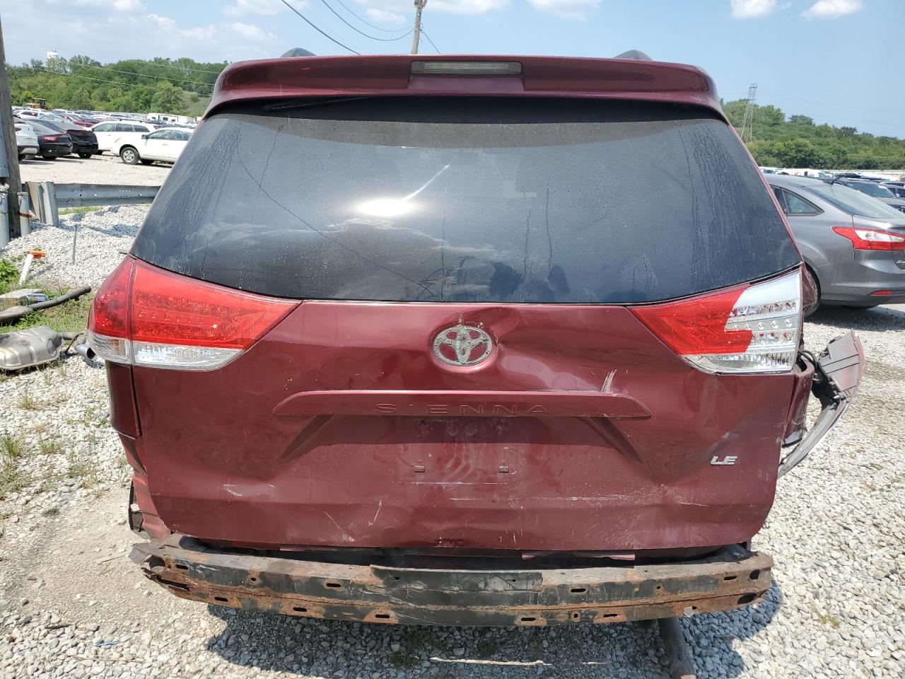 2011 Toyota Sienna Le VIN: 5TDKK3DC2BS074884 Lot: 66386634