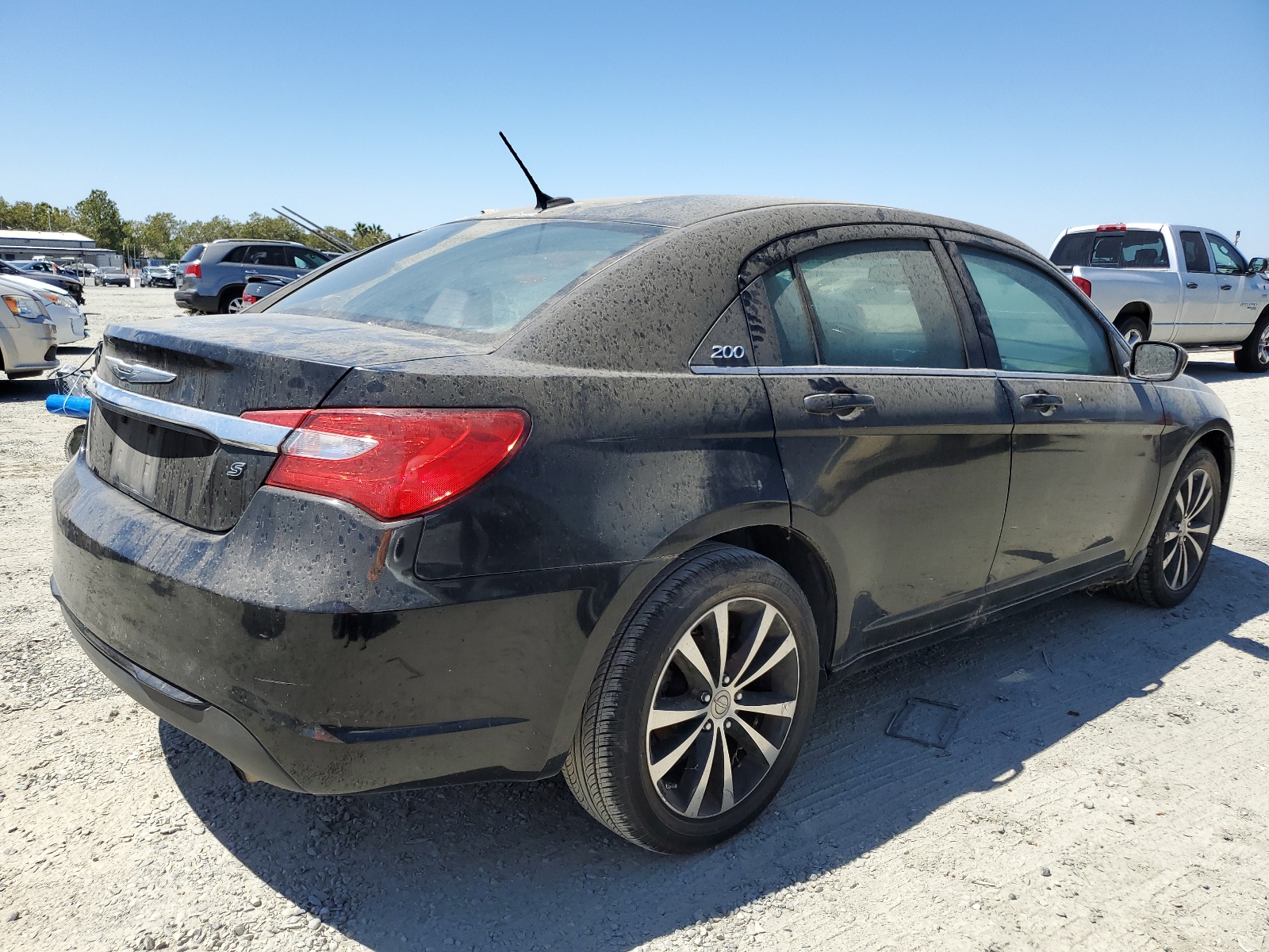 2013 Chrysler 200 Touring vin: 1C3CCBBB7DN585087