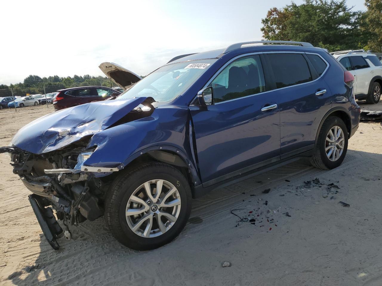 5N1AT2MV0JC795446 2018 NISSAN ROGUE - Image 1