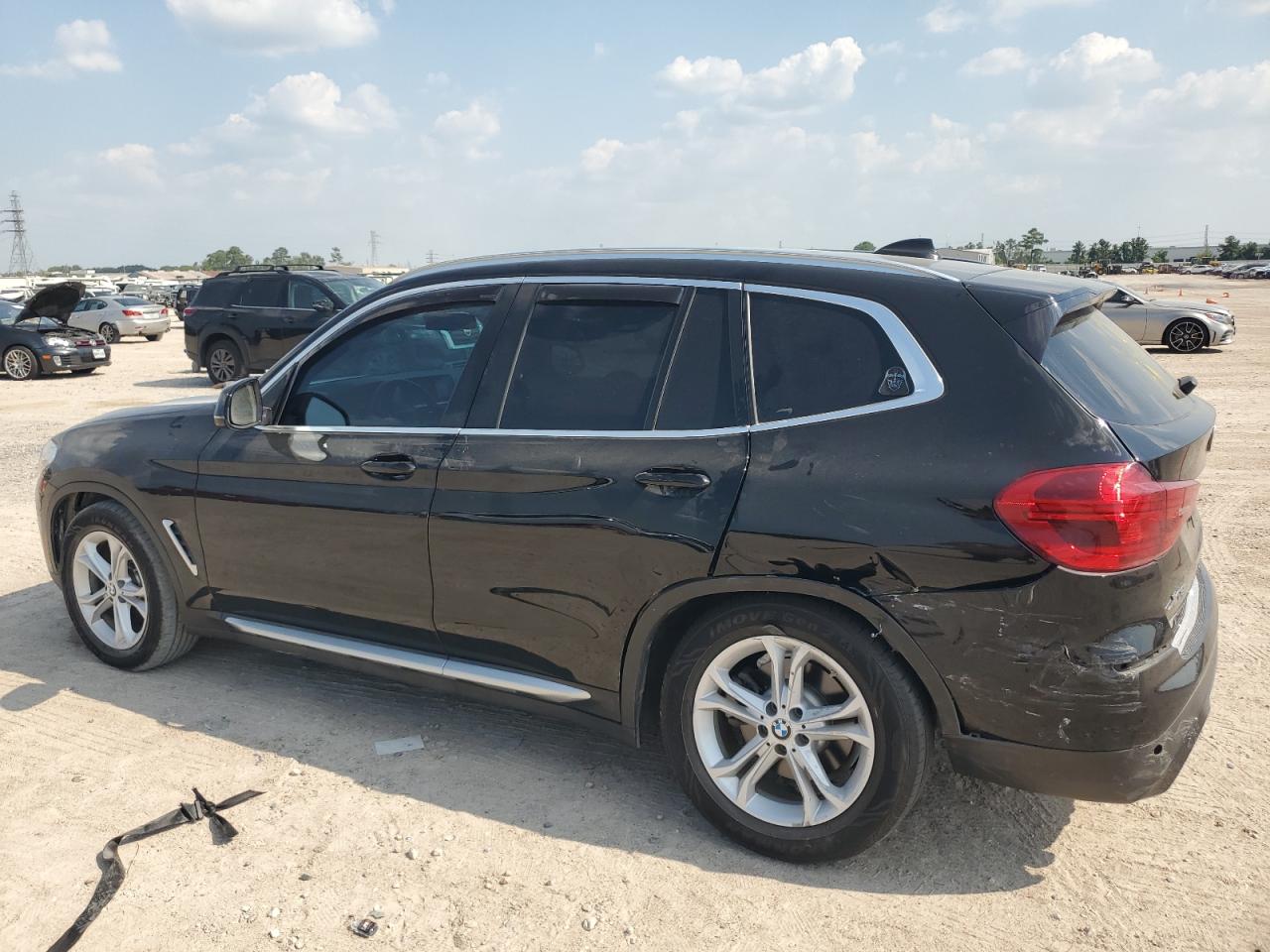 5UXTR7C50KLF24657 2019 BMW X3 - Image 2