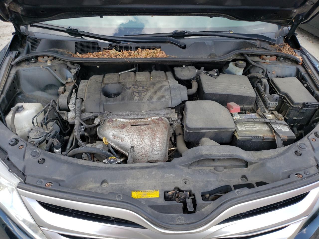 2015 Toyota Venza - Image 12