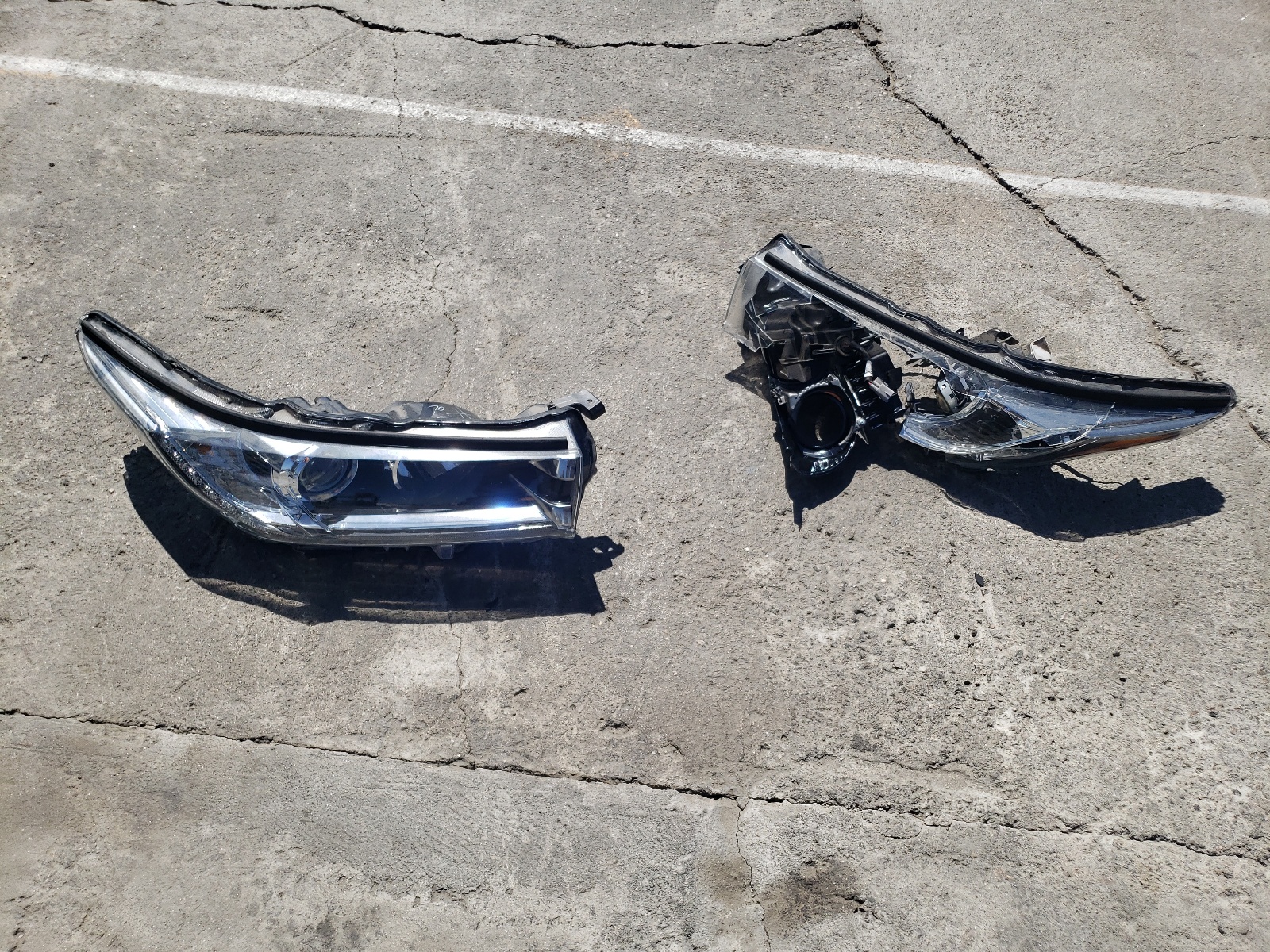 5TDDZRFH5HS465536 2017 Toyota Highlander Limited