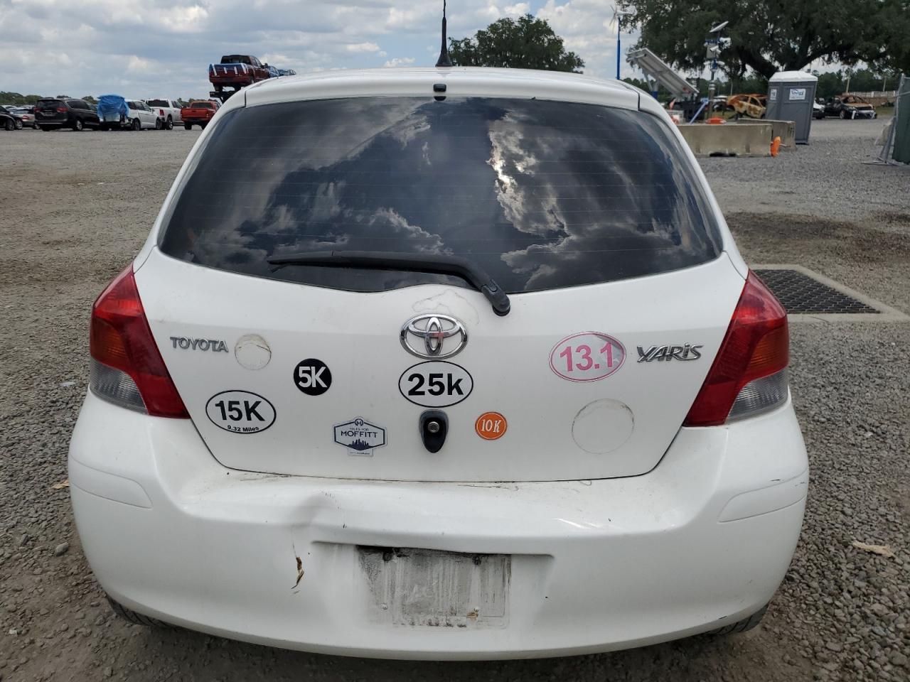 2010 Toyota Yaris VIN: JTDJT4K38A5314185 Lot: 67258164