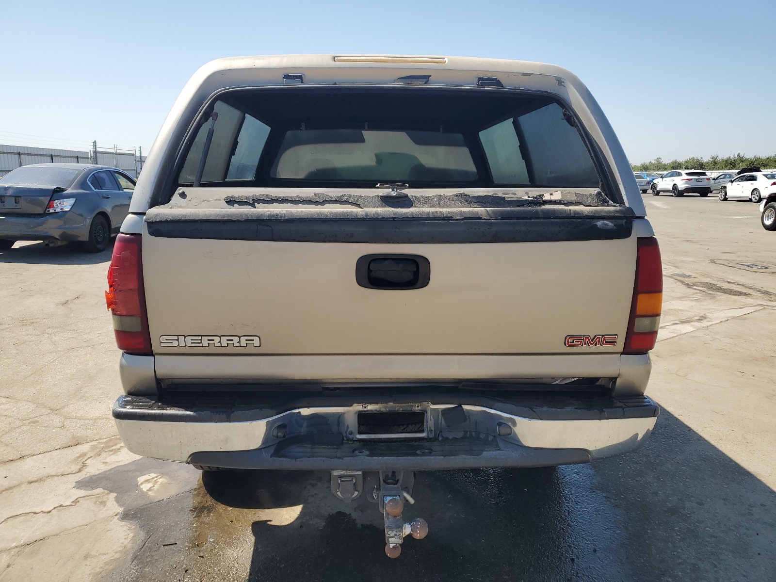 1GTHC29G02E302688 2002 GMC Sierra C2500 Heavy Duty