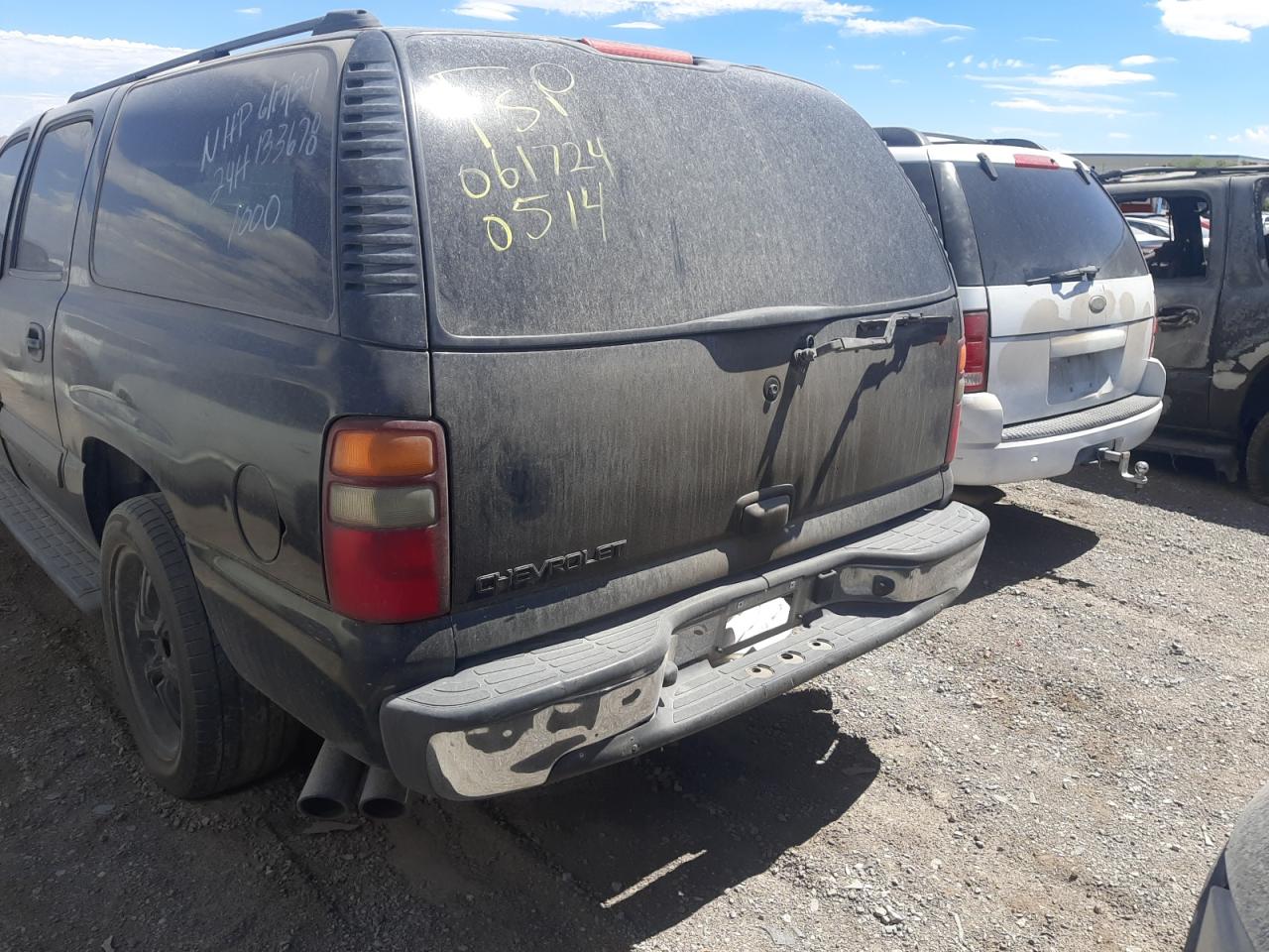 2003 Chevrolet Suburban C1500 VIN: 3GNEC16T73G182341 Lot: 60131984