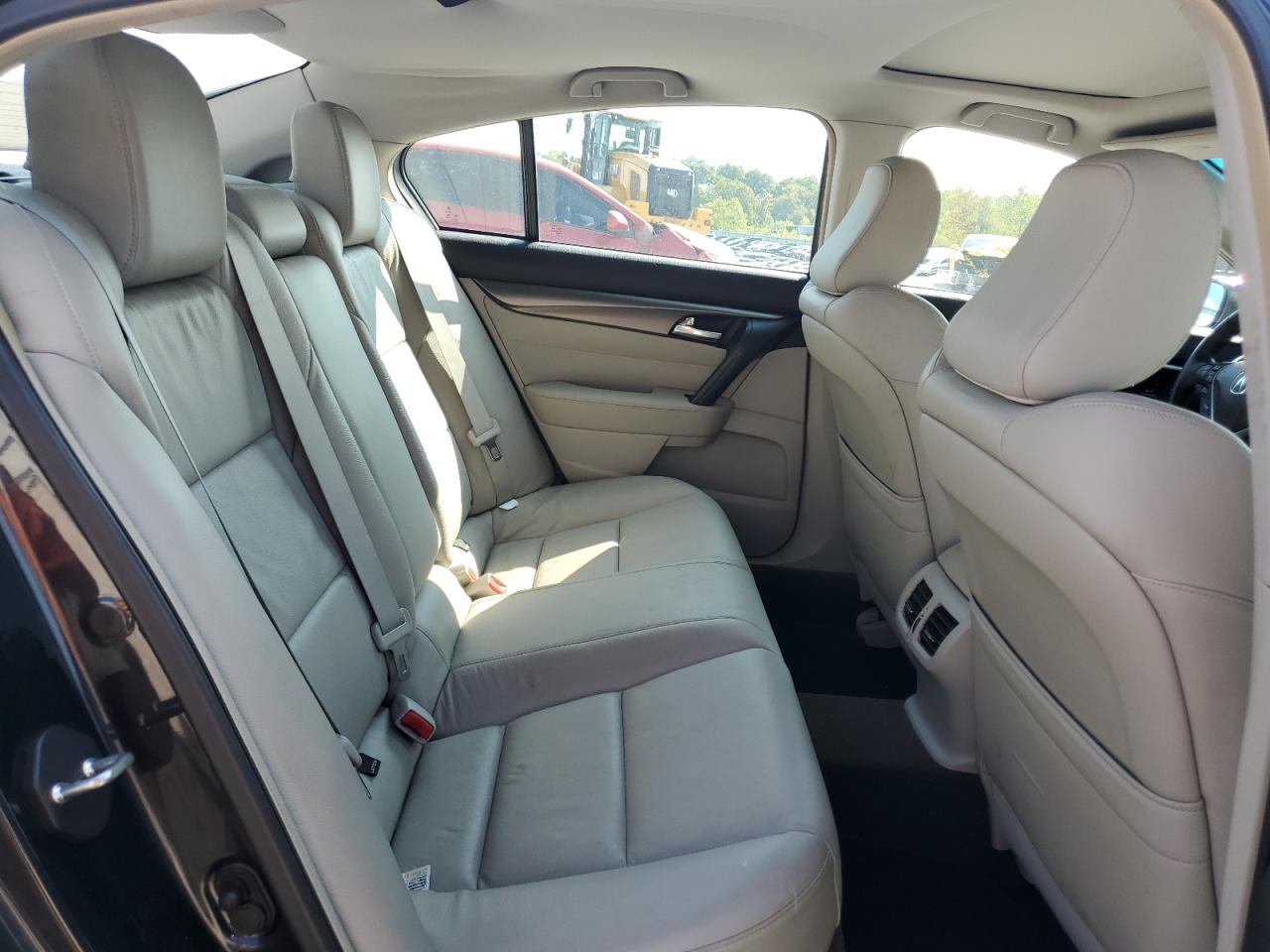 2012 Acura TL - Image 11