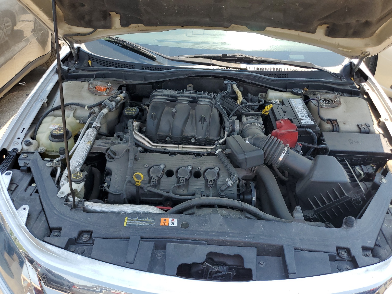 3FAHP0JG2AR237980 2010 Ford Fusion Sel