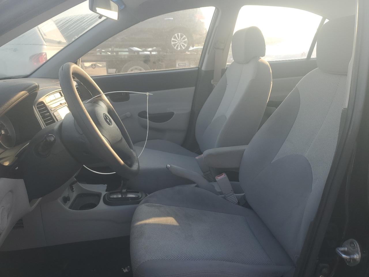 2009 Hyundai Accent Gls VIN: KMHCN46C59U291460 Lot: 69431664