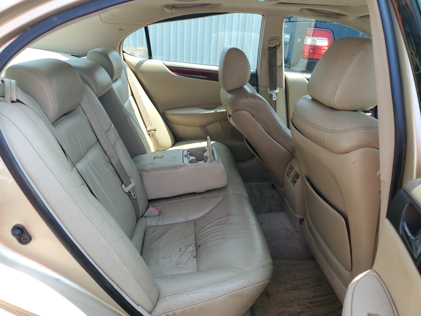 JTHBA30G840009635 2004 Lexus Es 330