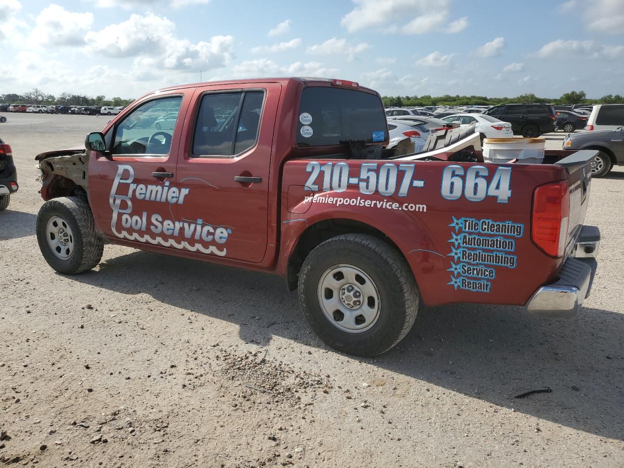 2016 Nissan Navara (Frontier) - Image 2