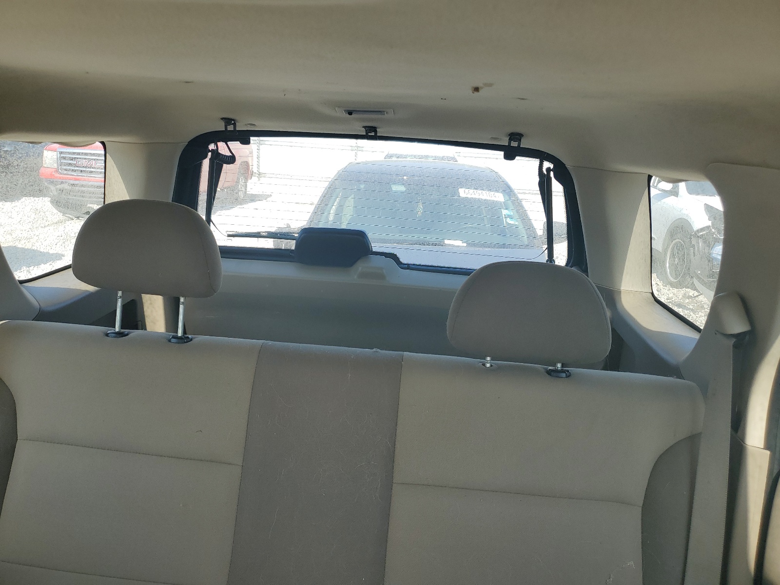 1FMCU92134KB61251 2004 Ford Escape Xls