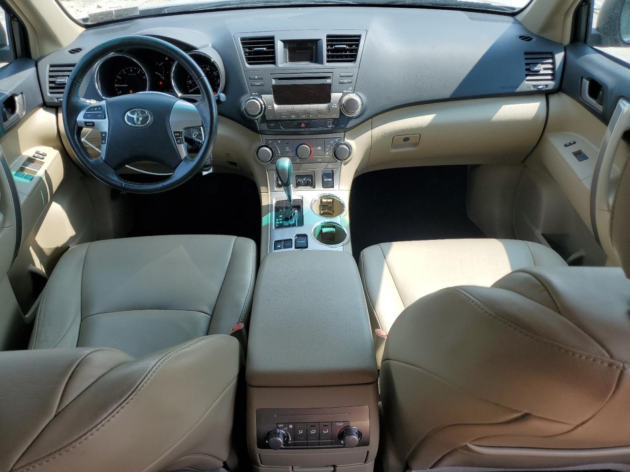 2011 Toyota Highlander Base VIN: 5TDBK3EH8BS066427 Lot: 67093864