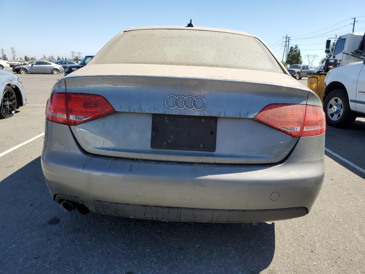 2010 Audi A4 Premium Plus VIN: WAUEFAFL8AN057933 Lot: 66992394