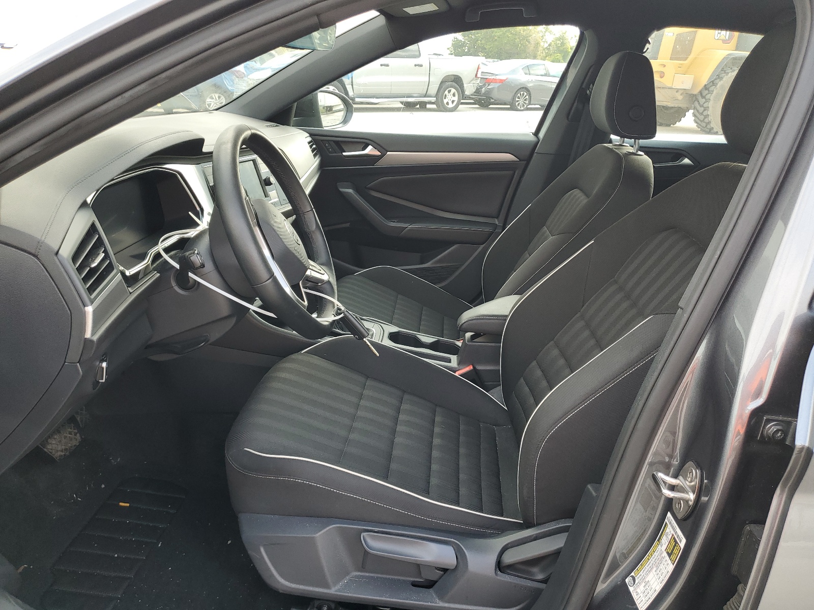 3VWBM7BU5NM011910 2022 Volkswagen Jetta Sport