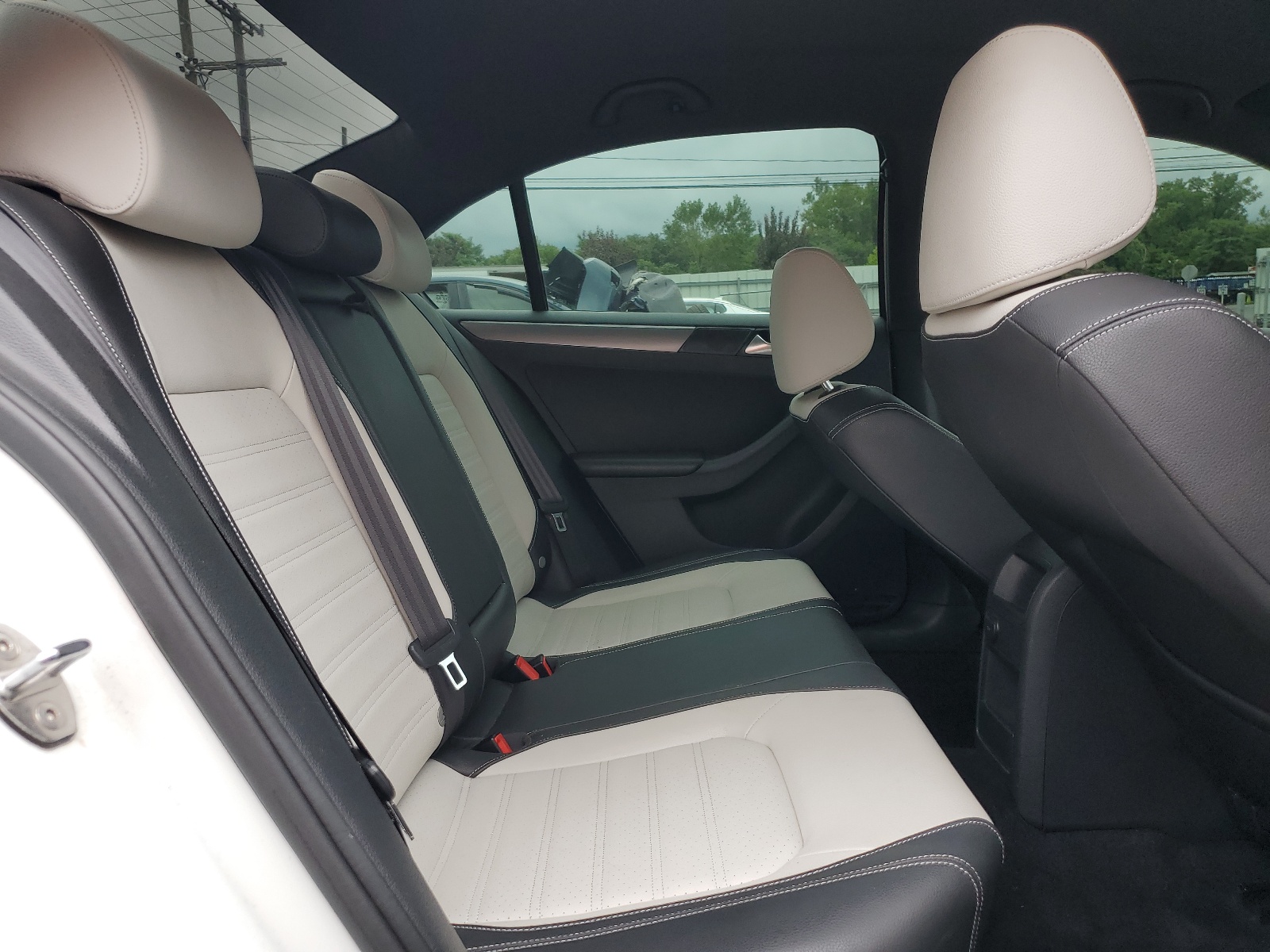 3VWD17AJ4HM395546 2017 Volkswagen Jetta Sport