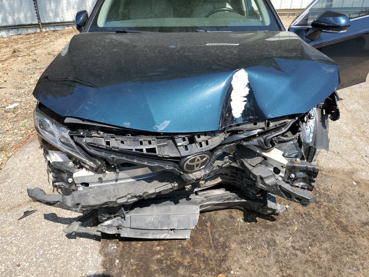 4T1B11HK5KU274965 2019 Toyota Camry L