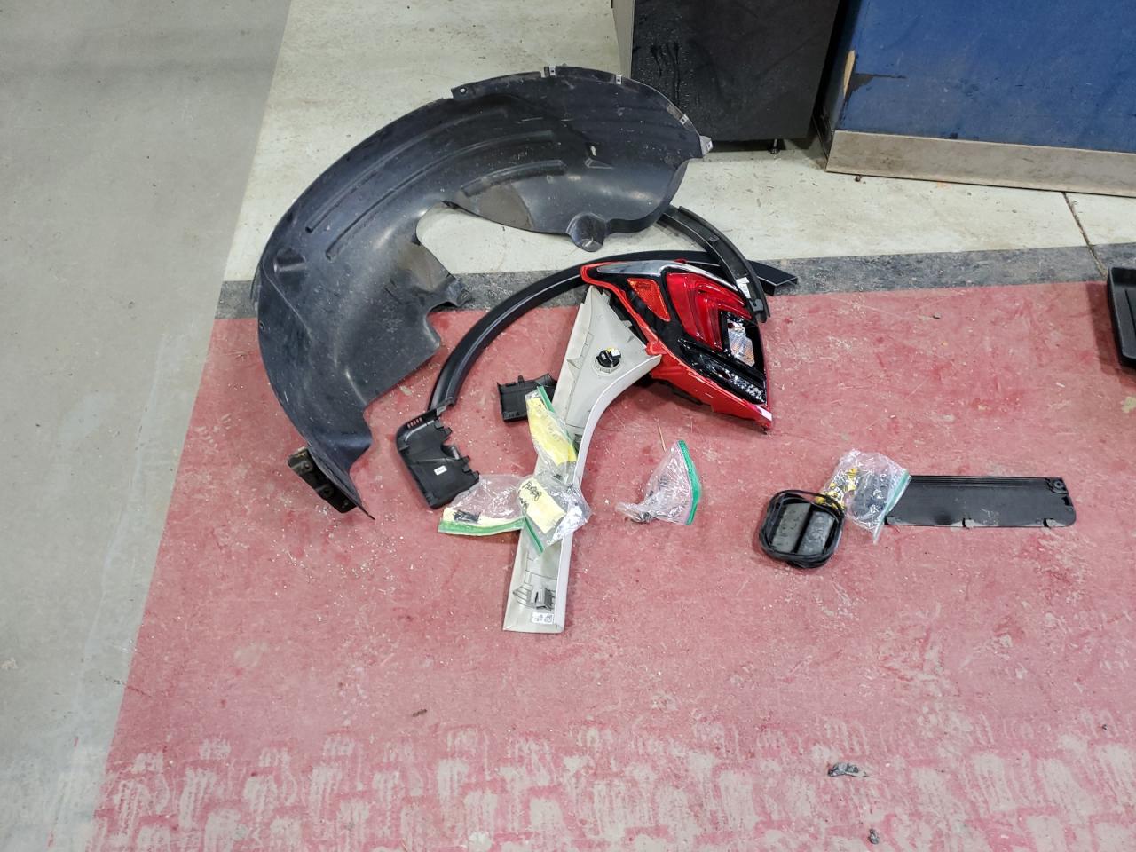 2019 Buick Encore Preferred VIN: KL4CJESB1KB857905 Lot: 67520894