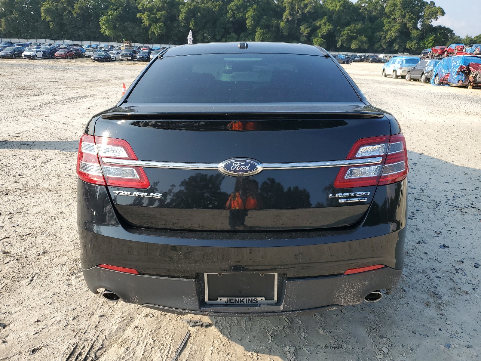 1FAHP2F88GG148749 2016 Ford Taurus Limited