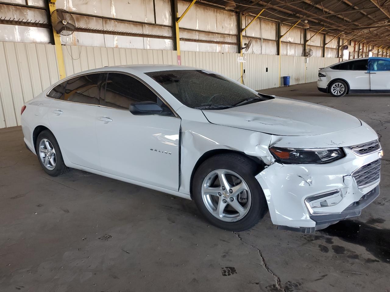 VIN 1G1ZB5ST9GF252562 2016 CHEVROLET MALIBU no.4