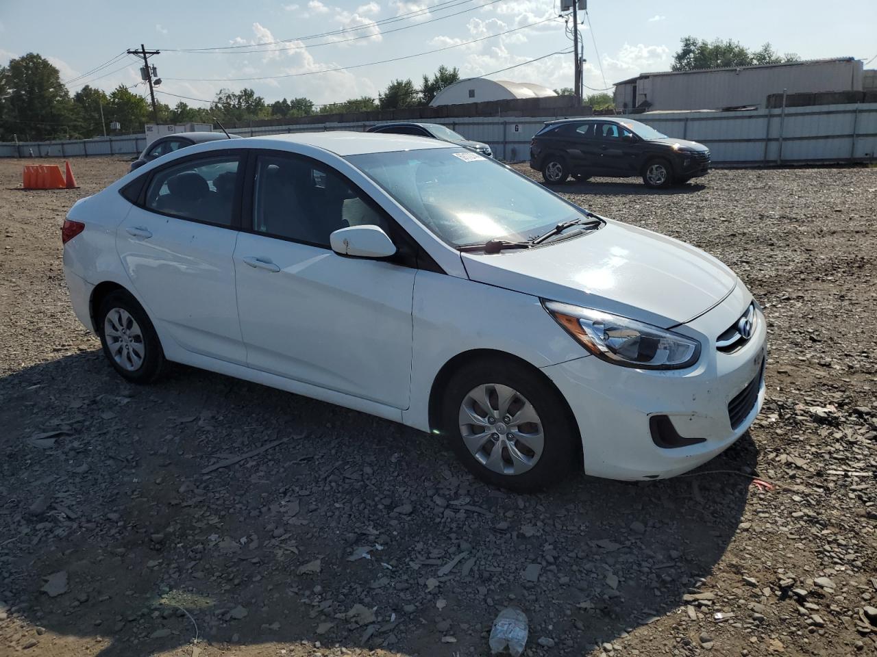 2015 Hyundai Accent - Image 4