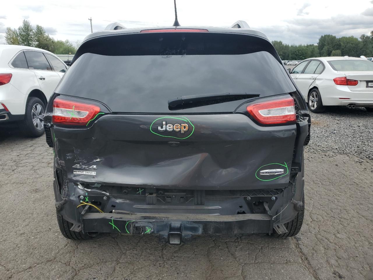 2017 Jeep Cherokee Latitude VIN: 1C4PJMCS2HW635679 Lot: 68515524