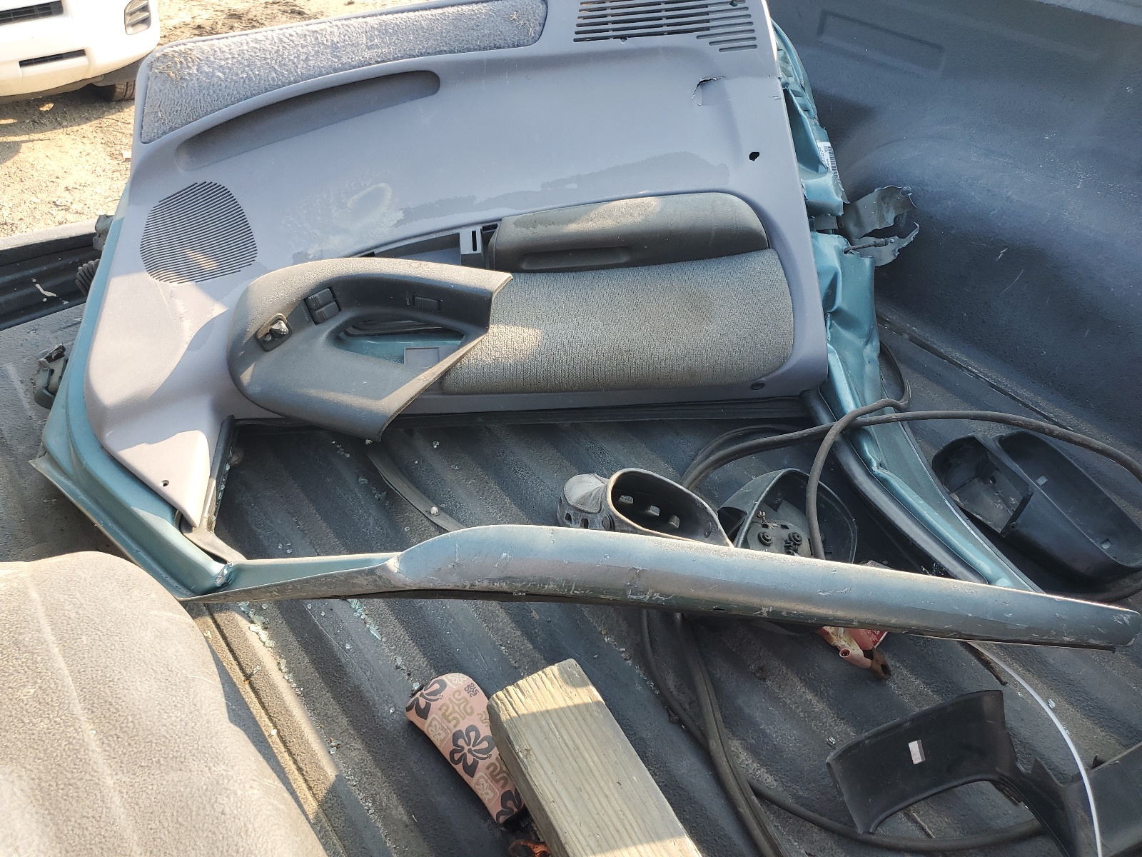 4F4CR16X9RTM99039 1994 Mazda B4000 Cab Plus