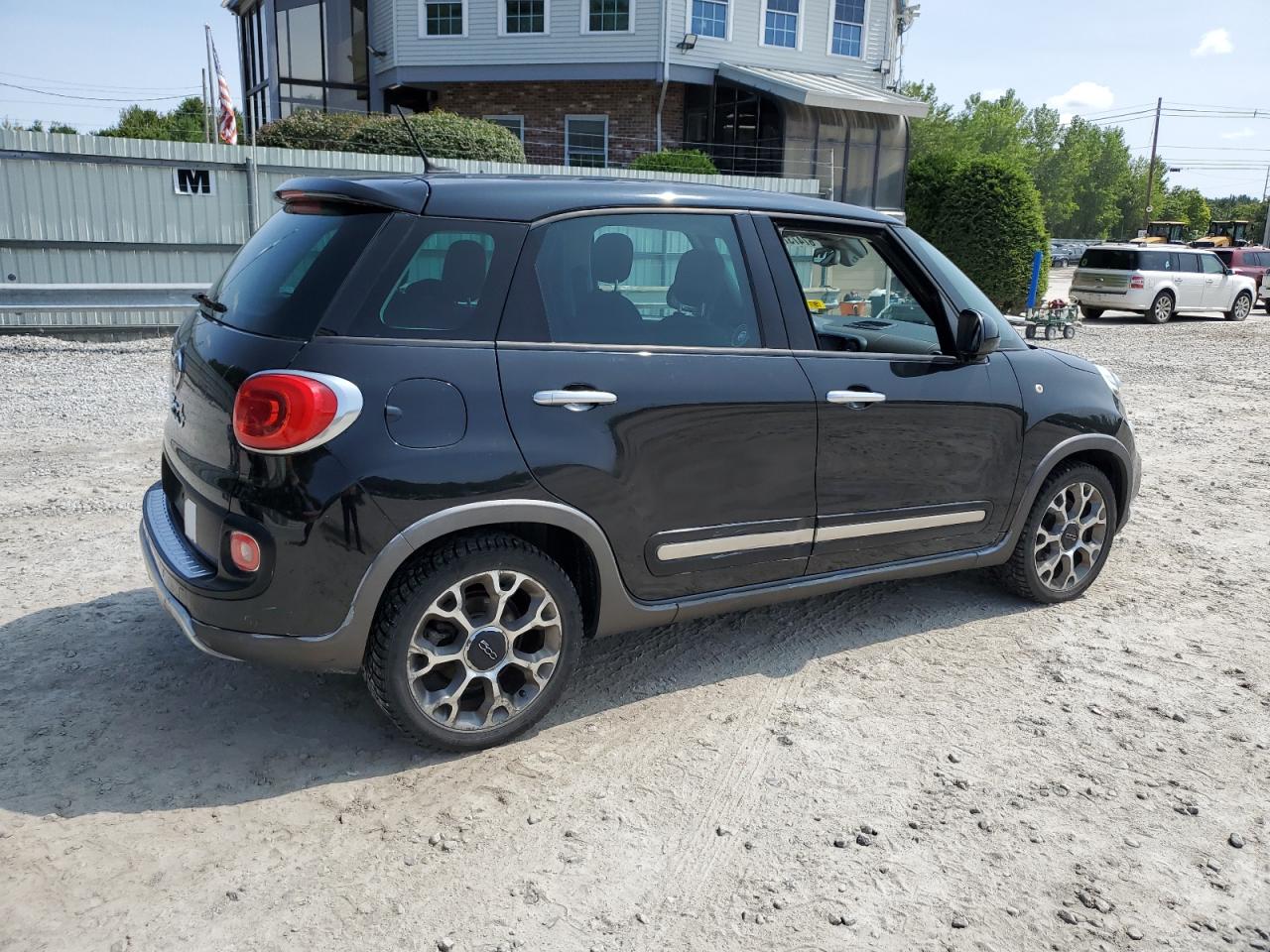 2014 Fiat 500L Trekking VIN: ZFBCFADH2EZ006910 Lot: 67473734