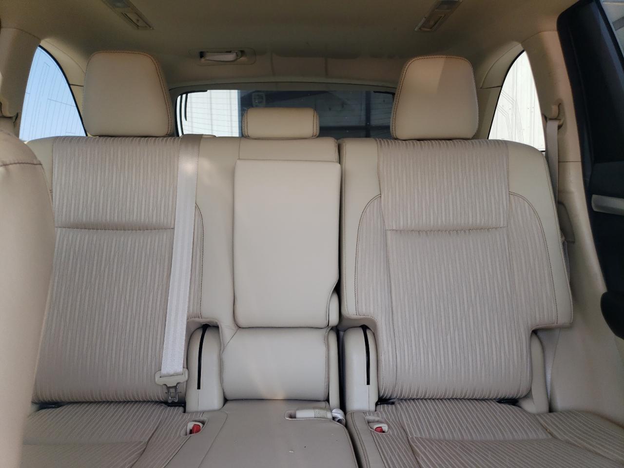 2018 Toyota Highlander Le VIN: 5TDZZRFH7JS287673 Lot: 66150024