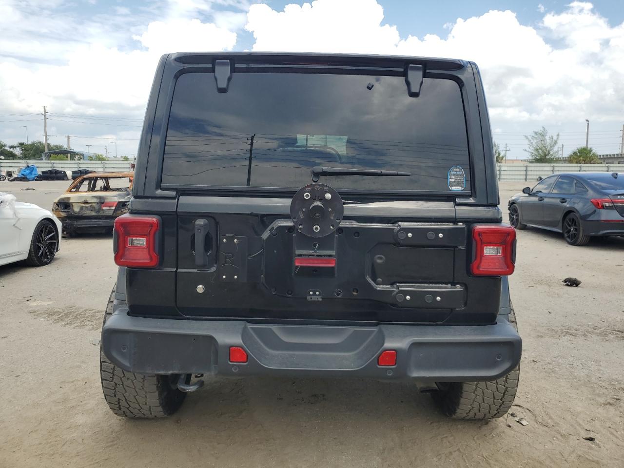 2020 Jeep Wrangler Unlimited Sahara VIN: 1C4HJXEN4LW164656 Lot: 66849174