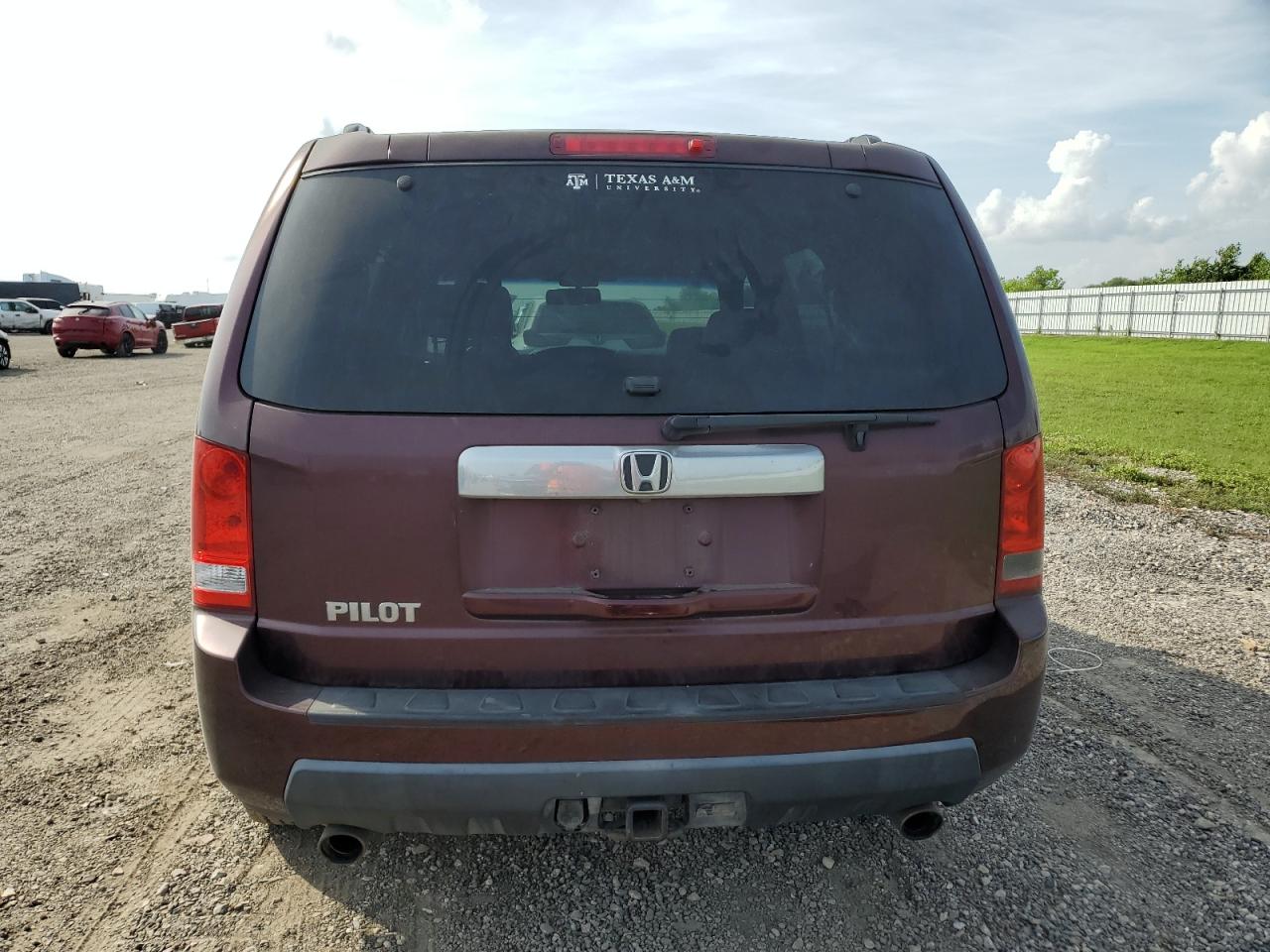 5FNYF3H63BB037902 2011 Honda Pilot Exl