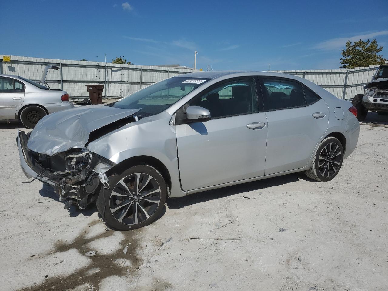 2T1BURHEXJC109252 2018 TOYOTA COROLLA - Image 1