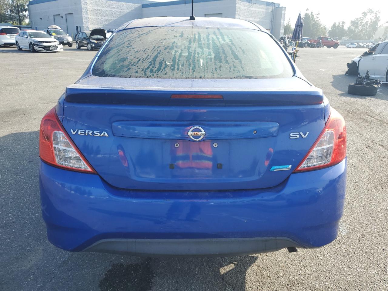 2015 Nissan Versa S VIN: 3N1CN7AP5FL828420 Lot: 69422694