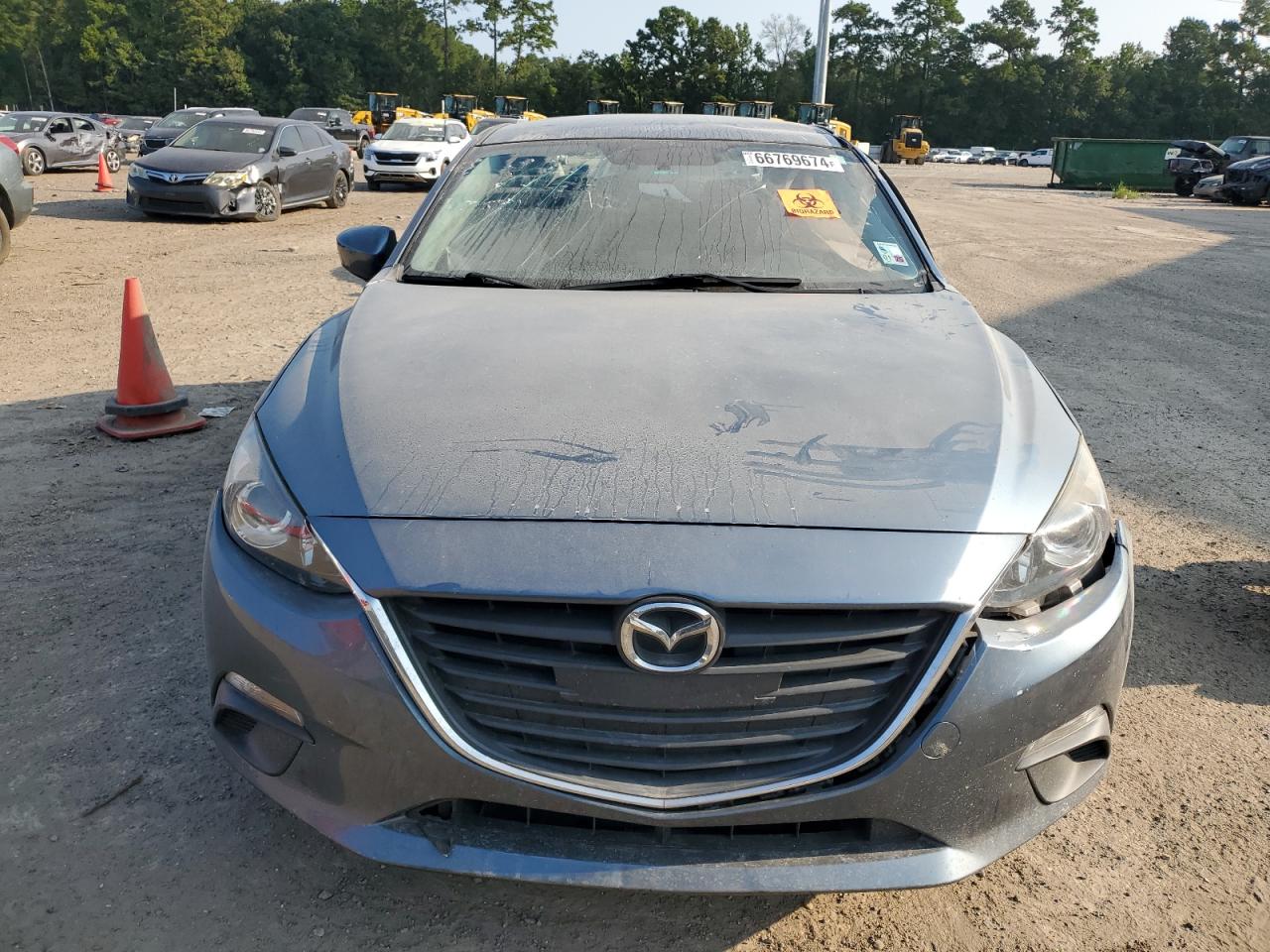 2016 Mazda 3 - Image 5