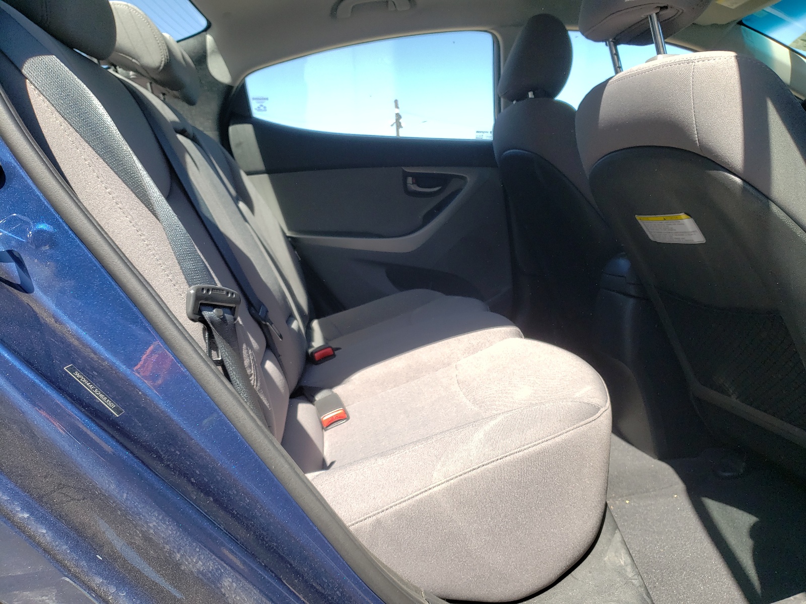 5NPDH4AE3GH683501 2016 Hyundai Elantra Se