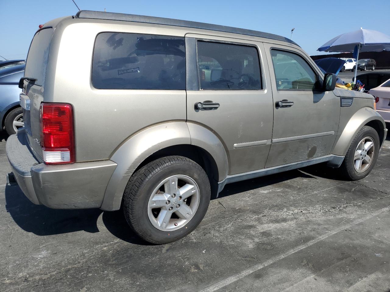 1D8GU58K17W550015 2007 Dodge Nitro Slt