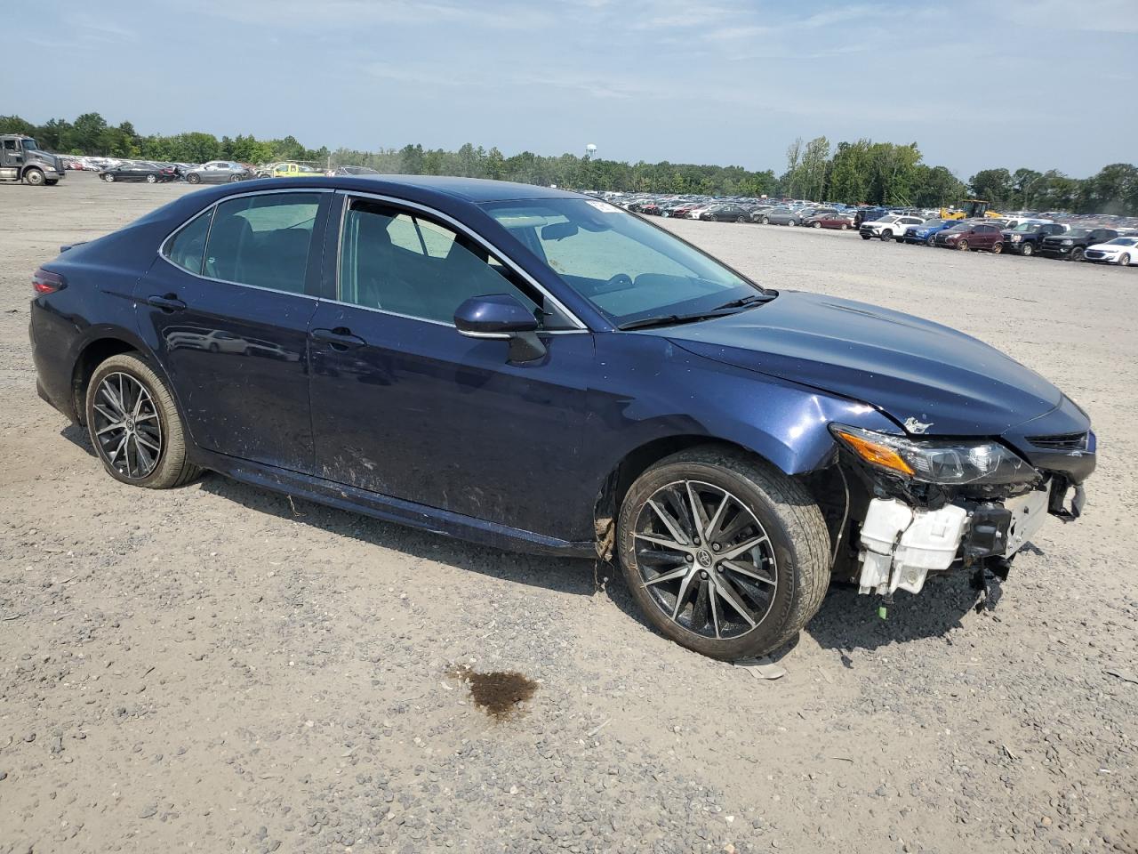 2022 Toyota Camry - Image 4