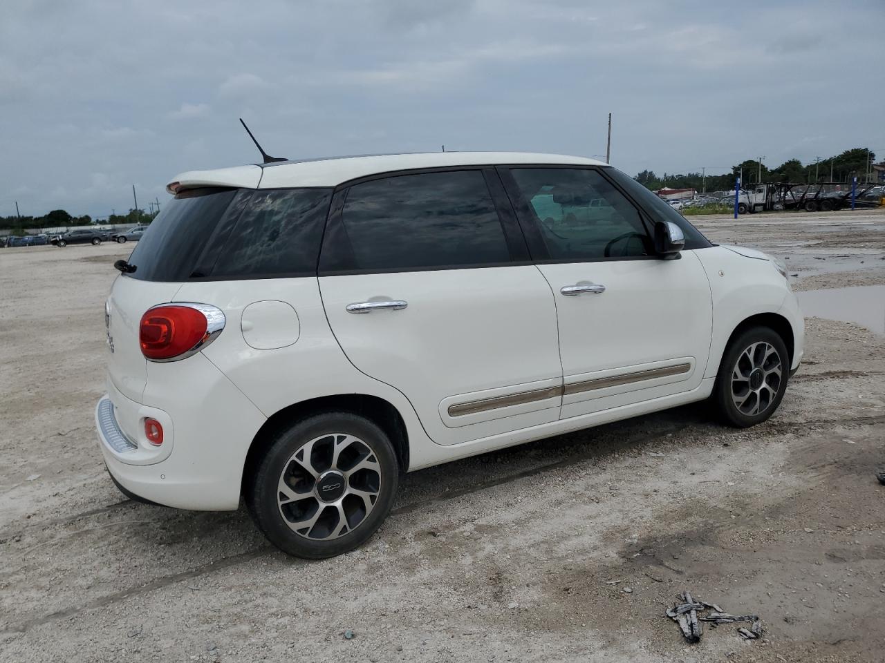 2014 Fiat 500L Lounge VIN: ZFBCFACH4EZ021913 Lot: 66867504