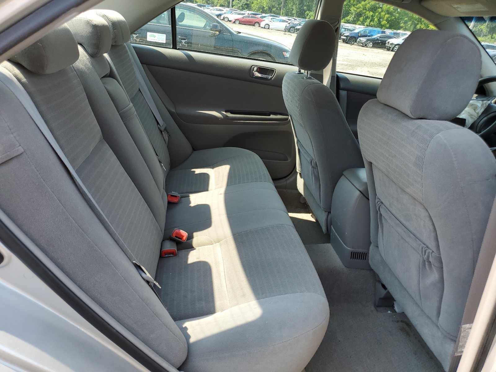 4T1BE32KX5U046523 2005 Toyota Camry Le