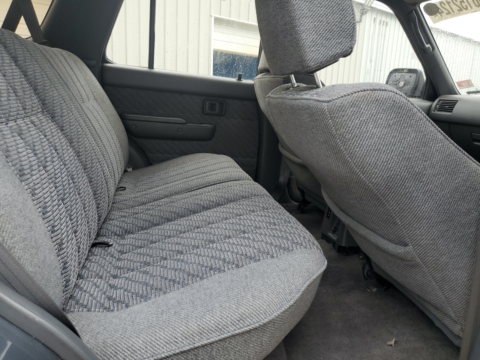 KZN1309036718 1994 Toyota Hilux Surf