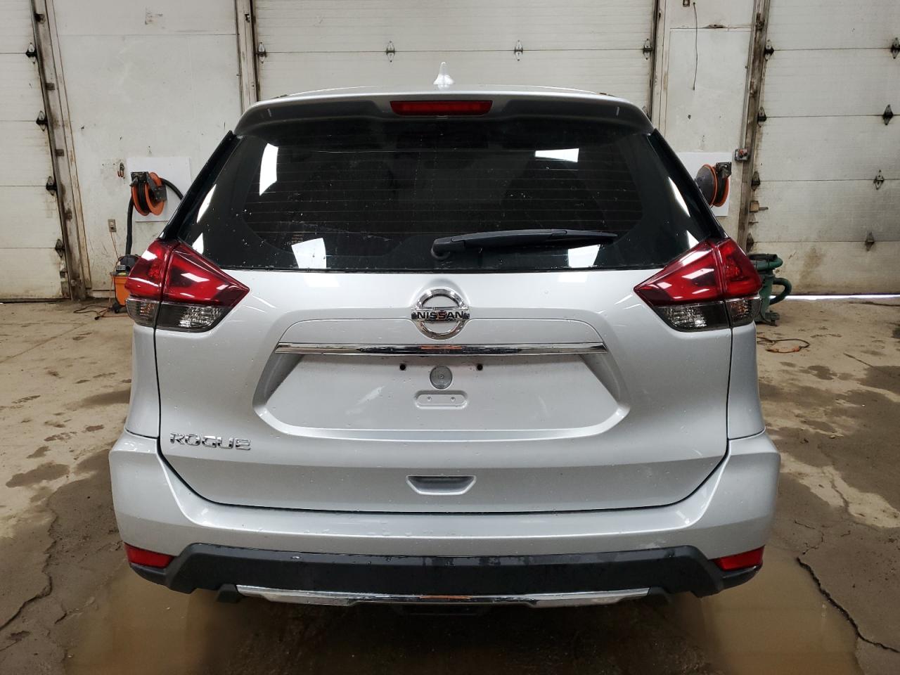 2019 Nissan Rogue S VIN: 5N1AT2MT4KC766032 Lot: 66212474