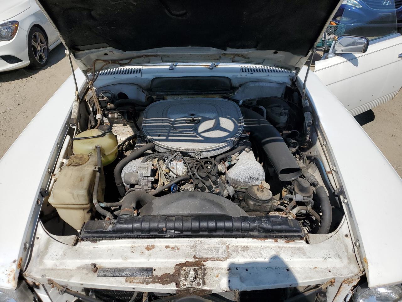 1982 Mercedes-Benz 380 Sl VIN: WDBBA45A0CB010629 Lot: 68948984