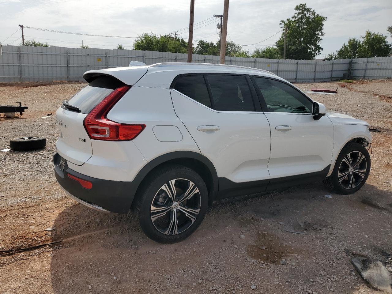 2022 Volvo Xc40 T5 Inscription VIN: YV4162UL7N2653176 Lot: 65355334