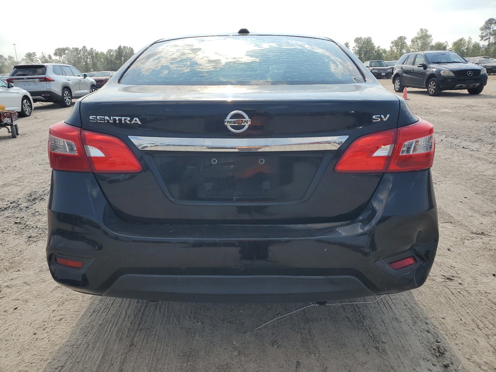 2016 Nissan Sentra S vin: 3N1AB7AP9GL658838