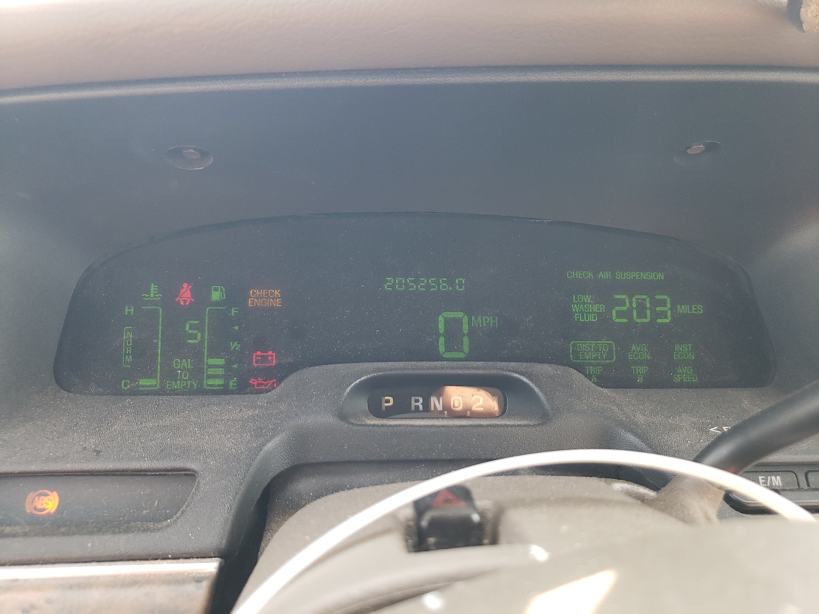 2FAFP74W3XX113228 1999 Ford Crown Victoria Lx